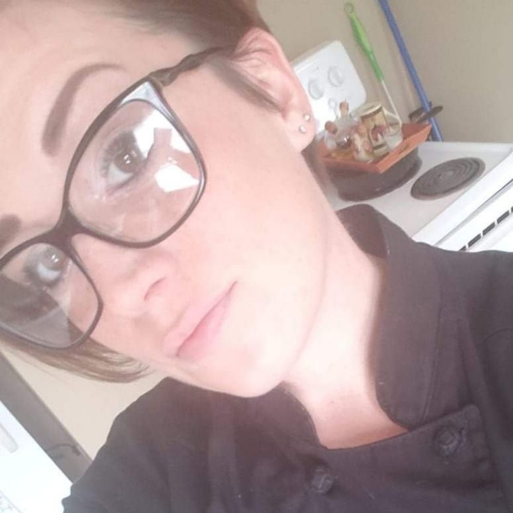 Meet your Posher, Manda